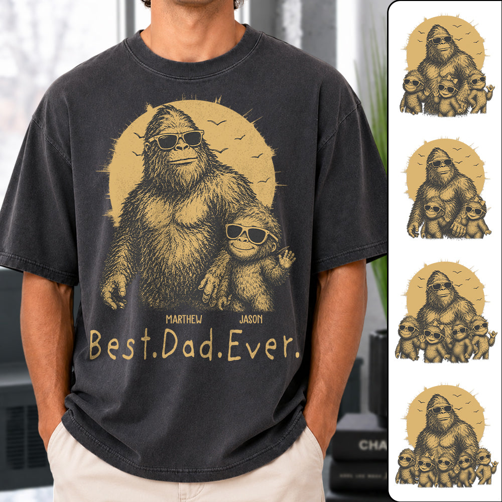 Personalized Dadsquatch T-Shirt Father Day Gifts for Dad Funny Papa Tshirt Cool Daddy Bigfoot Tee