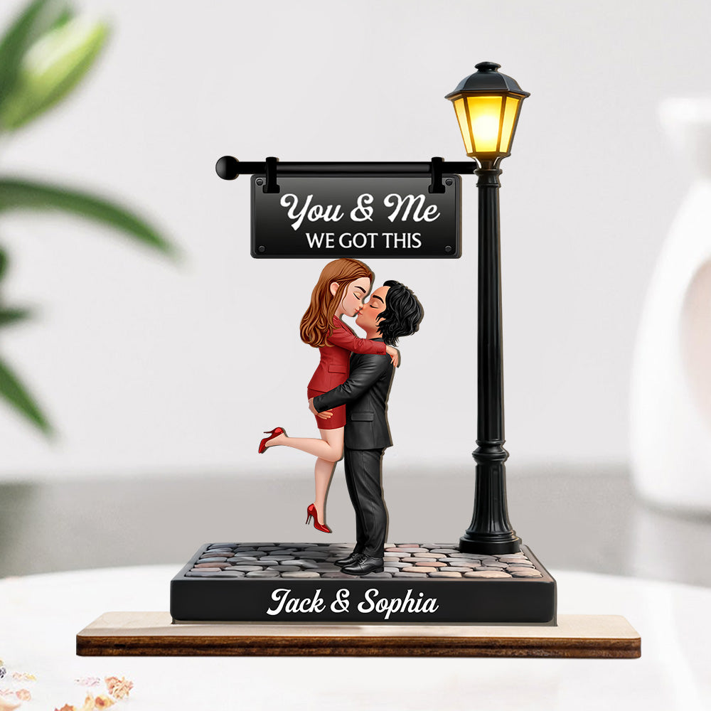 Timeless Love Under The Light - Personalized Wooden Plaque - Heartfelt Valentine's Day Gift For Couple Na02 T24