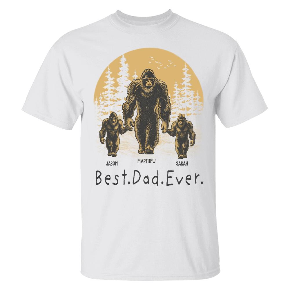 Personalized Dadsquatch T-Shirt Father Day Gifts for Dad Funny Papa Tshirt Cool Daddy Bigfoot Tee